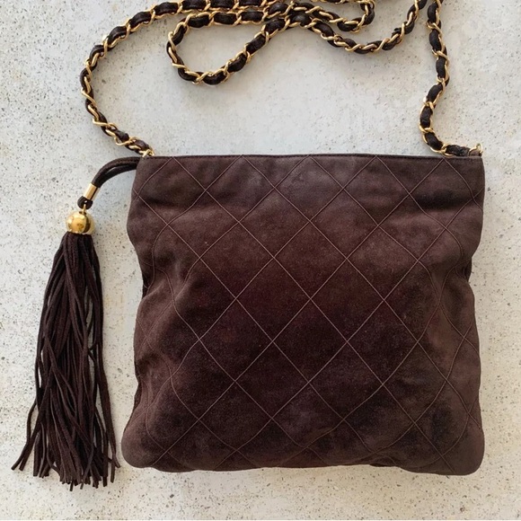 Vintage CHANEL Suede Quilted Purse Shoulder Bag - Picture 2 of 10